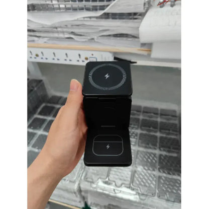 Magnetic Charging Station PhoneFiestas